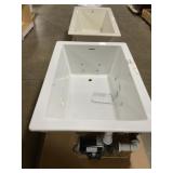 42' x 60' Jacuzzi Tub in White