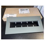 9 adorneï¿½ 5-Gang Wall Plate in Moss Gray