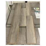 Steelworks Oak Laminate Floor x 766