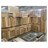15pc. Silvercreek Hickory Shaker 30' Kitchen