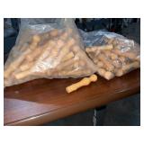 Bag of 3' Wooden Mug Pegs x 2Pcs