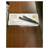 Hot Tools® 1' Tourmaline Ceramic Flat Iron x 2Pcs