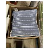 Blue and White Deco Patio Pillows x 4Pcs
