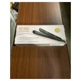 Hot Tools® 1' Tourmaline Ceramic Flat Iron x 2Pcs