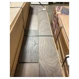 1/2' x 4.94' Engineered Flooring x190 SF