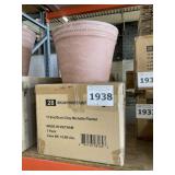 11.8' Clay Planter x2