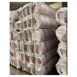 Owens Corning R-21 Faced Insulation x30 bags