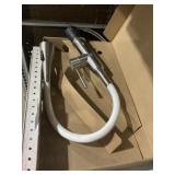 Single Handle Pull-Down Faucet in White