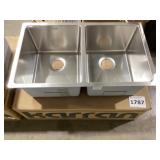 30' x 18' Double Bowl Sink