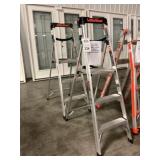 Little Giant 5' Aluminum Step Ladder w/ Handrail