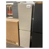 15.5' x 15' x 60' Gray 2-Door Pantry Cabinet