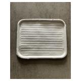 Case of (100) 14" x 18" Fiber Cafeteria Trays