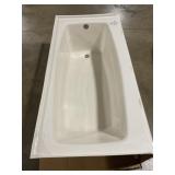 60" x 30" Fiberglass RH Bathtub in Ivory