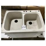 33" x 22" Double Bowl Sink x5