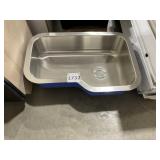 33" x 22" Undermount Sink