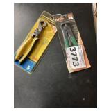 Mixed Lot of Tile Pliers and Tile Nippers x2