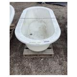 Cast-Iron Freestanding (C) Bathtub in White