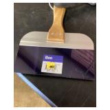 Mixed Lot of Steel Taping Knives x2