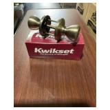Kwikset® Tylo Entry Knob Set-Antique Brass x 3Pcs
