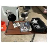 Meade Tripod Telescope with Accessories and Case