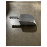 Case of (12) XL Scoopers in Gray for One Money