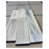4" Solid Pre Finished Oak Hardwood Floor x 900 sf