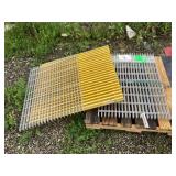 Mixed Lot of Aluminum & Plastic Grates