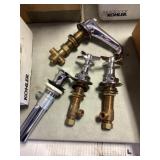 Cross Handle Bath Faucet in Chrome
