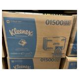 Box of Kleenex Professional White C-Fold Towels x2