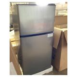 3.5cu.ft. Compact Fridge