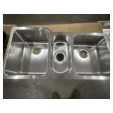 40" x 20" Commercial Triple Bowl Sink in Stainless