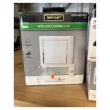 Mix (5pc) Door Levers, Doorbells, & More