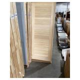 30" x 80" LH 1/2 Vent Louvered Pine Door