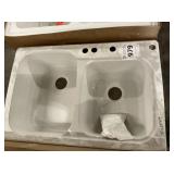 33" x 22" x 9" White Dual Mount Double Bowl Sink