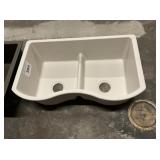 33" Double Bowl Composite Sink in Putty