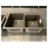 33" Double Bowl Composite Sink in Chestnut