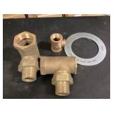 Mix Lot of Brass Pipe T-Fittings