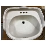 26" x 22" Pedestal Sink in White