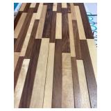 1st Quality Solid Wall Wood x 258 SF