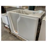 52' x 30' White Walk In Bathtub With 6 Water Jets