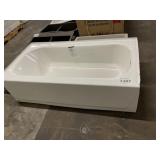 60' x 32' Alcove Soaking Bathtub RH