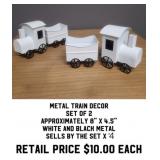 Metal Train Decor x4