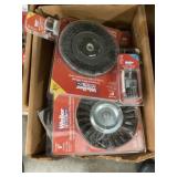 Assorted Sz. Wire Wheels