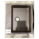 25' x 22' Dual-Mount Single Bowl Sink in Brown