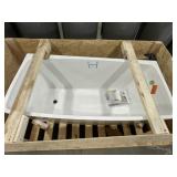 58'W Freestanding Bathtub in Gloss White