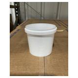 Case of (500) 750ml Plastic Containers