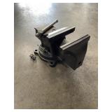 Bessey Heavy-Duty Workshop Vise