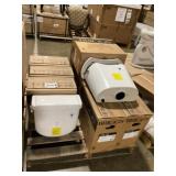 Mix Pallet of Toilet Tanks for ONE Money
