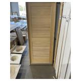 32" x 80" RH Pine Louvered Split-Jamb Int. Door