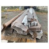 Pallet of Mixed Vinyl and Aluminum Siding/Acc.